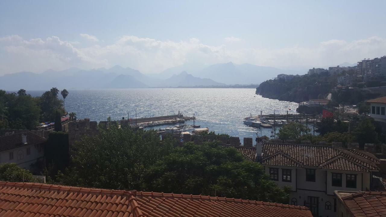 Three-Bedroom Apartment with Sea View